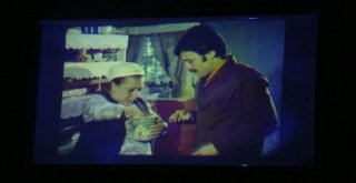 Eyüpsultanda Açıkhavada Sinema Keyfi