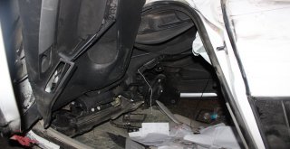 Taklalar Atan Otomobilden Burnu Bile Kanamadan Çıktı