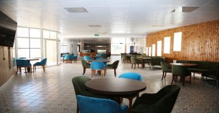 Emekliler İçin Kültür Ve Çay Evi