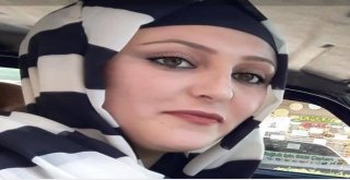 Genç Anne, 8 Aylık Bebeği Kucağında Toprağa Verildi