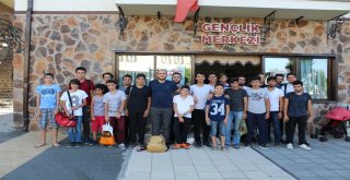 Çocukların Havuz Keyfi