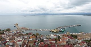 Balıkçılardan Kestane Karası Fırtınası Önlemi