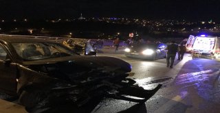 Kontrolden Çıkan Otomobil Karşı Yönden Gelen Otomobille Çarpıştı: 1 Yaralı