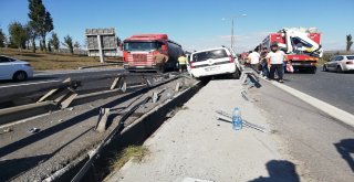 (Özel) Temde Trafiği Kilitleyen Kaza:4 Yaralı