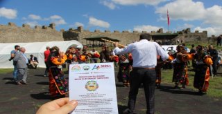 Ardahanda Bal Festivali Coşkusu