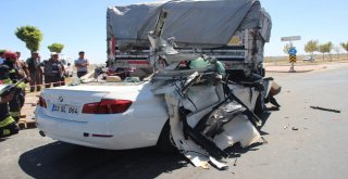 Lüks Otomobil Tıra Ok Gibi Saplandı: 2 Ölü, 2 Ağır Yaralı
