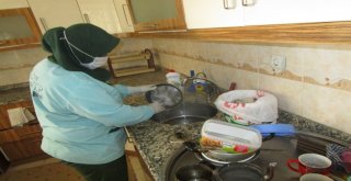 Bayram Öncesinde Yaşlılar Unutulmadı