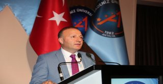 Akdeniz Üniversitesinde Bayramlaşma Töreni