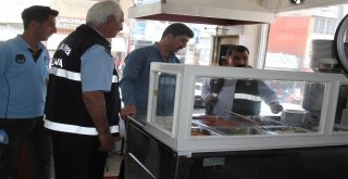 Başkaledeki Lokanta Ve Fırınlar Denetlendi