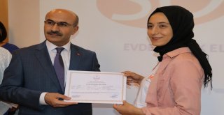 ‘Evde Sağlık Elinize Sağlık Projesinde 42 Kursiyer Sertifikalarını Aldı