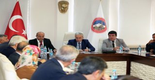 Bağımlılıkla Mücadele İl Koordinasyon Kurulu Toplantısı Vali Kamçı Başkanlığında Yapıldı