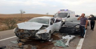 Konyada Kum Fırtınasında 19 Araç Birbirine Girdi: 17 Yaralı