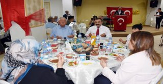 Gazi Ve Şehit Yakınları 15 Temmuz Yemeğinde Buluştu