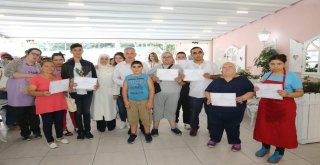 Eserli Öğrenciler Artık Sertifikalı Aşçı