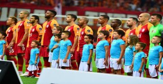 Spor Toto Süper Lig: Galatasaray: 0 - Göztepe: 0 (Maç Devam Ediyor)
