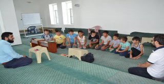 Müftü Gülerden Kuran Kursu Öğrencilerine Ziyaret