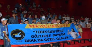 İpekyolu Belediyesi Öksüz Ve Yetim Çocukları Sevindirdi
