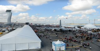 Teknofestte İnsan Seli