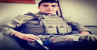 Kaza Kurşunuyla Şehit Olan Askerin Acı Haberi Adanadaki Ailesine Ulaştı
