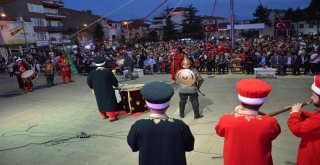 Bozüyükte Cumhuriyet Meydanını Dolduran Binlerce Bozüyüklü “Unutmadık, Unutturmayacağız” Mesajı Verdi