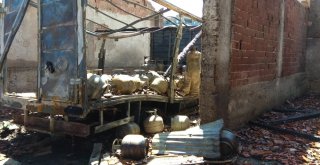 Hırsızlardan Sakladığı Tüpleri Bomba Gibi Patladı