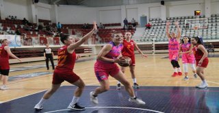 Türkiye Kadınlar Basketbol Ligi: Yalova Vıp: 96 Galatasaray Gelişim: 57