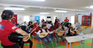 Suriyeliler Kampta Mutlu Ama Ülkelerine Dönmek İstiyor