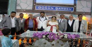 Söke Chp Gençlik Kolları Başkanı Tolga Tosun Dünya Evine Girdi