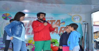 Geleneksel Sokak Oyunları Renkli Görüntülere Sahne Oldu