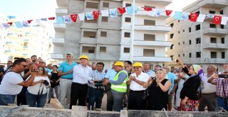 Taşucu Kapalı Pazar Yerinin Temeli Kurban Kesilerek Atıldı