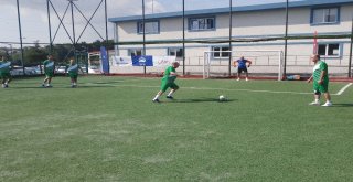 Zabıta İle Esnaf Bu Kez Yeşil Sahada Karşı Karşıya Geldi