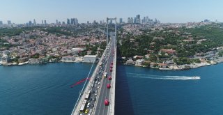Trafiğe Kapatılan 15 Temmuz Şehitler Köprüsü Havadan Görüntülendi