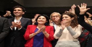 Gürcistanda Oy Verme İşlemi Bitti