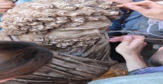 Soli Pompeipolisde 1700 Yıllık Portre Büst Bulundu