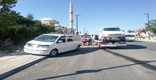 Sivasta Zincirleme Trafik Kazası: 5 Yaralı