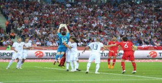 Uefa Uluslar B Ligi: Türkiye: 1 - Rusya: 1 (İlk Yarı)