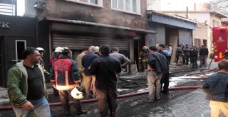 Beyoğlunda İşyeri Yangını