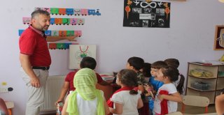 Kuran Kursu Öğrencilere Tatlı Motivasyon