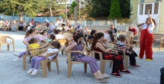 Minikler Balon Gösterilerini Çok Sevdi