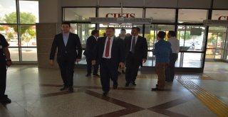 Ak Parti Afyonkarahisar Heyetinden Başkan Ünlüye Geçmiş Olsun Ziyareti