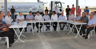 Canlı Hayvan Borsası Kurbanda Hizmette