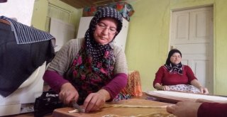 (Özel) Köylüler İmece Usulü Külliye Yapıyor