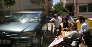 Denizlide Engelli Vatandaşlardan Çıkartmalı Protesto