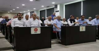 Adana Büyükşehir Belediye Meclisinde Güldüren Atışma