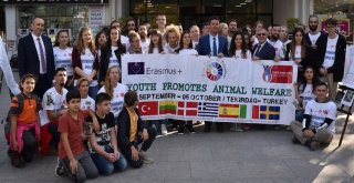 Başkan Sarıkurt Avrupadan Gelen Gençlerle Bir Araya Geldi