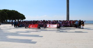 Geliboluda Şehitler Abidesinde Tören Düzenlendi