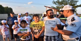 Çocuklar Kırmızı Düdükle Vali Yıldırımın Aracını Durdurdu