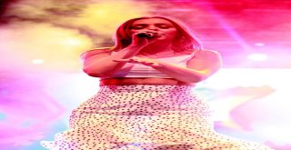 Dünya Starı Alexandra Standan Çanakkalede Muhteşem Konser