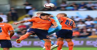 Spor Toto Süper Lig: Medipol Başakşehir: 1 - Trabzonspor: 0 (İlk Yarı)