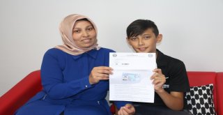 Kimliğine Annesinin Fotoğrafı Basılan Çocuk, Sınava Girebilecek